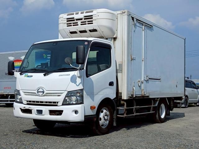HINO DUTRO 2017