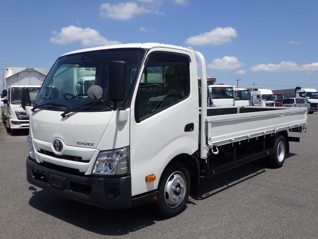 TOYOTA DYNA 2019