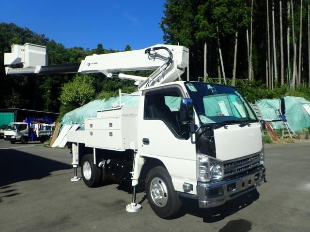 ISUZU ELF UT 2012