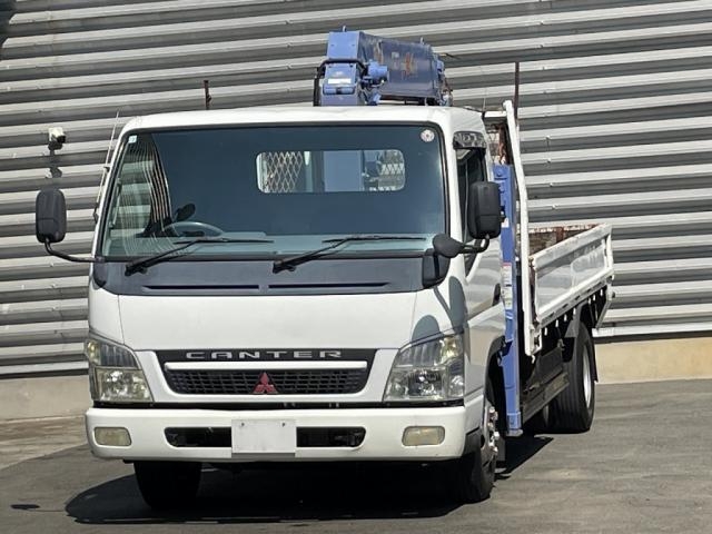 MITSUBISHI CANTER GUTS 2004