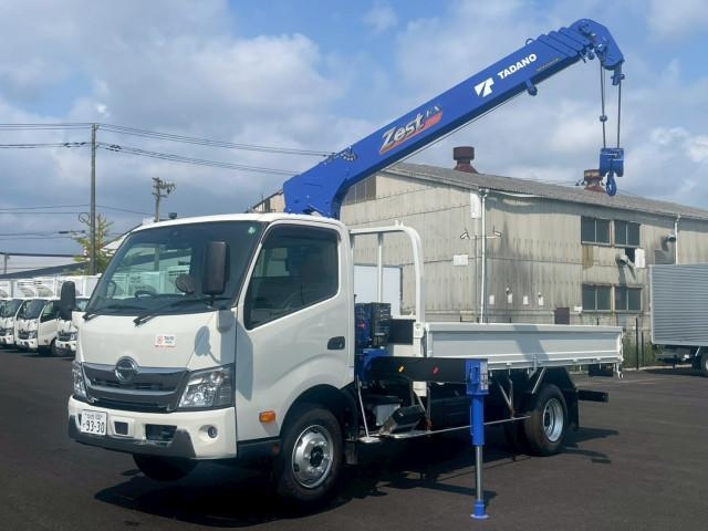 HINO DUTRO 2024