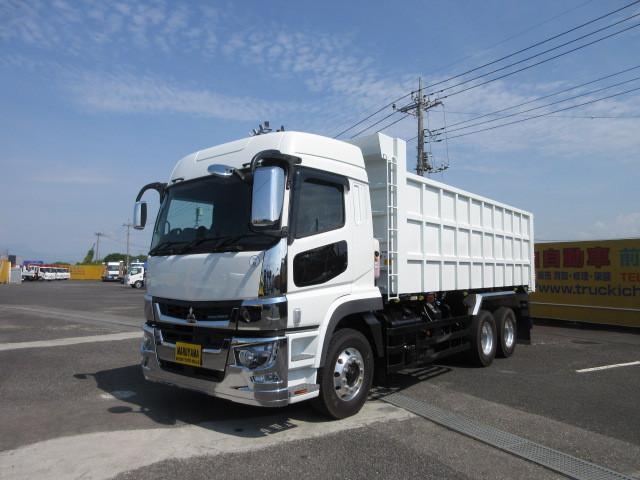 MITSUBISHI SUPER GREAT 2024