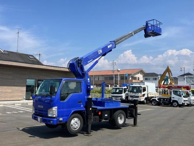 ISUZU ELF UT 2011