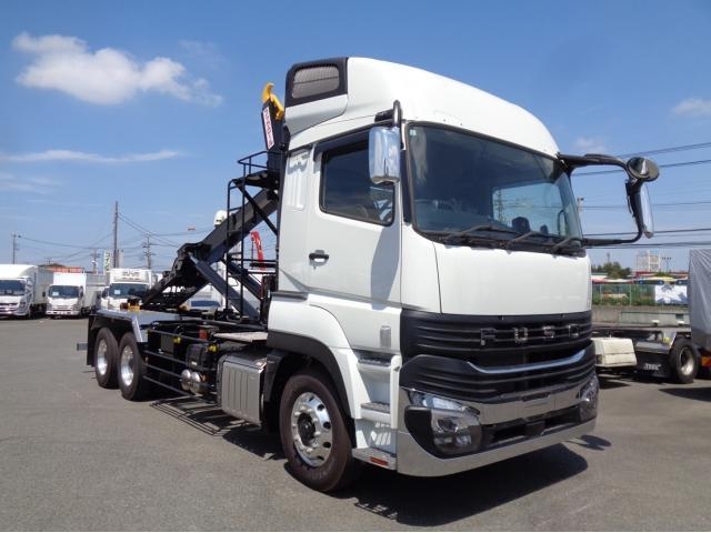 MITSUBISHI SUPER GREAT 2025
