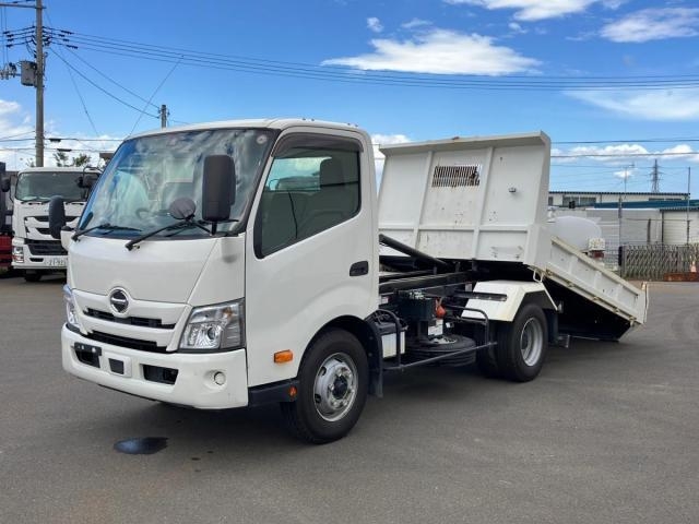 HINO DUTRO 2022