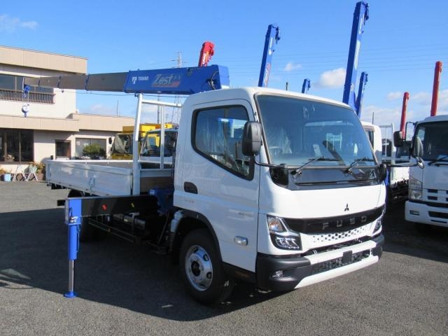 MITSUBISHI CANTER GUTS 2025