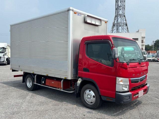 MITSUBISHI CANTER GUTS 2017