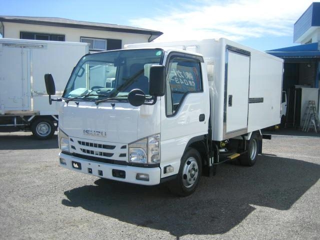 ISUZU ELF UT 2020