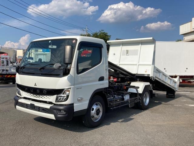 MITSUBISHI CANTER GUTS 2023