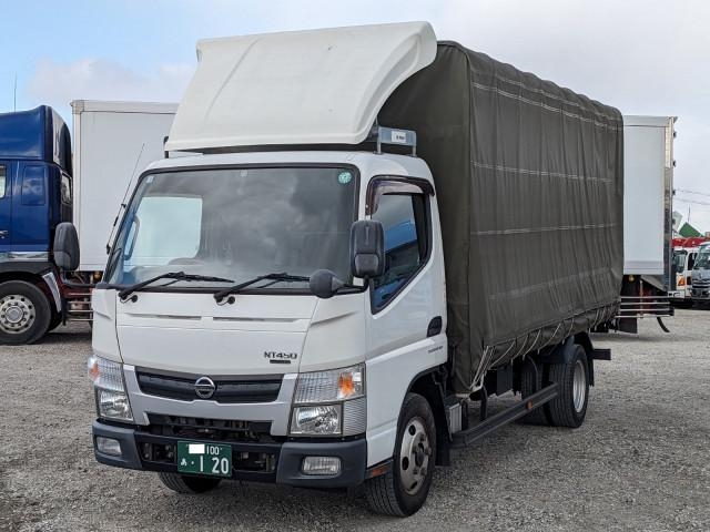 NISSAN undefined 2017