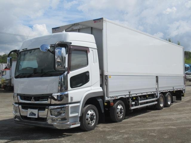 MITSUBISHI SUPER GREAT 2019