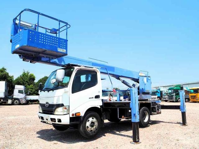 HINO DUTRO 2012