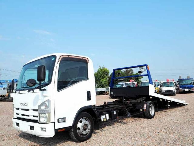 ISUZU ELF UT 2014