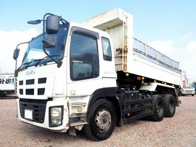 ISUZU GIGA 2014