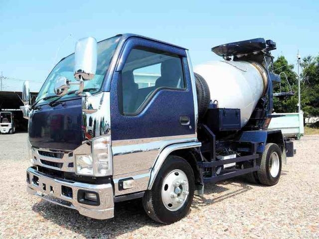 ISUZU ELF UT 2018