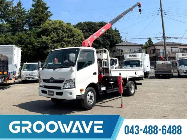 HINO DUTRO 2015