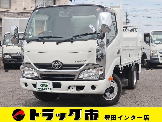 TOYOTA DYNA 2018