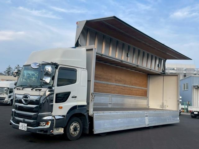 HINO PROFIA 2020