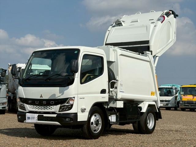 MITSUBISHI CANTER GUTS 2024