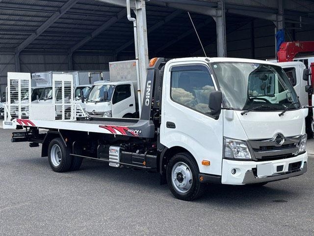 HINO DUTRO 2025