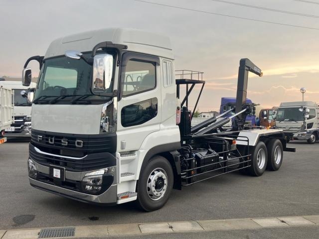 MITSUBISHI SUPER GREAT 2025