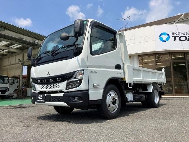 MITSUBISHI CANTER GUTS 2025