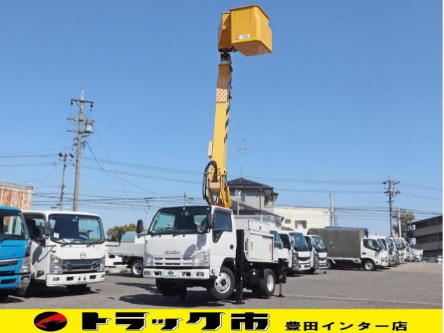 ISUZU ELF UT 2013