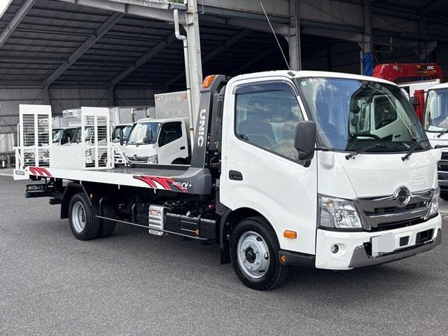 HINO DUTRO 2025