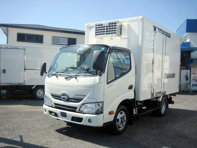 HINO DUTRO 2017