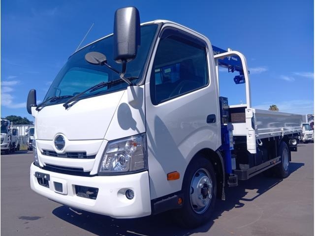 HINO DUTRO 2023