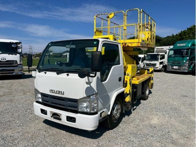 ISUZU ELF UT 2013